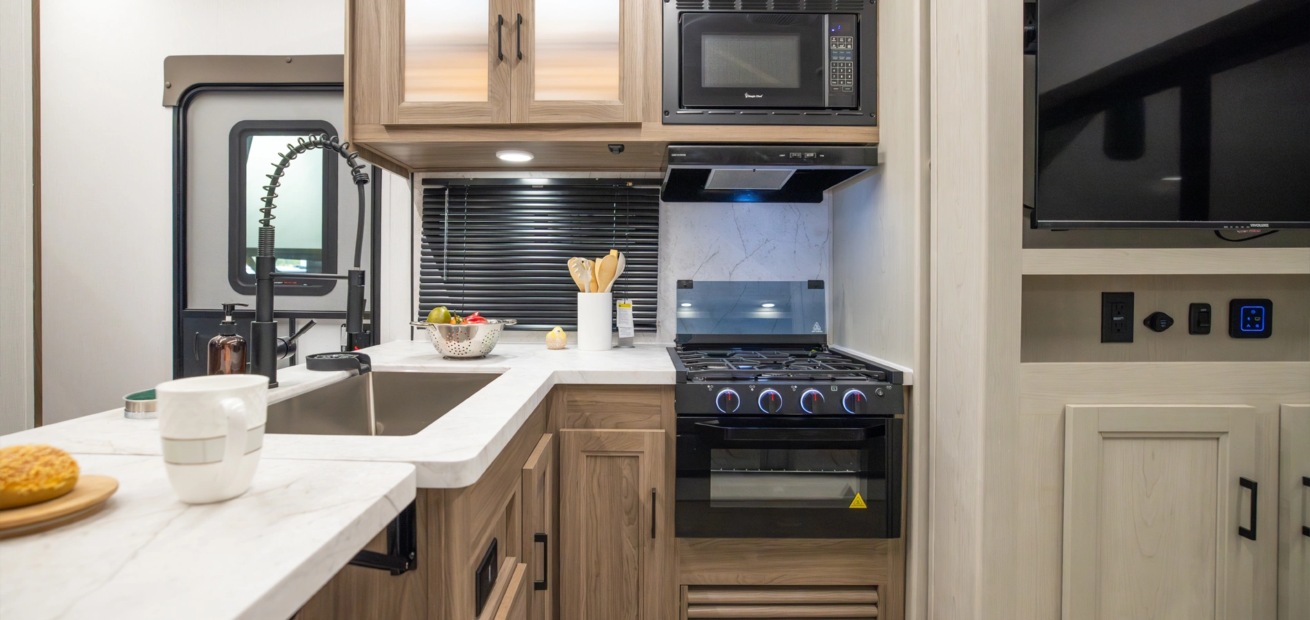 Work and Play RVs